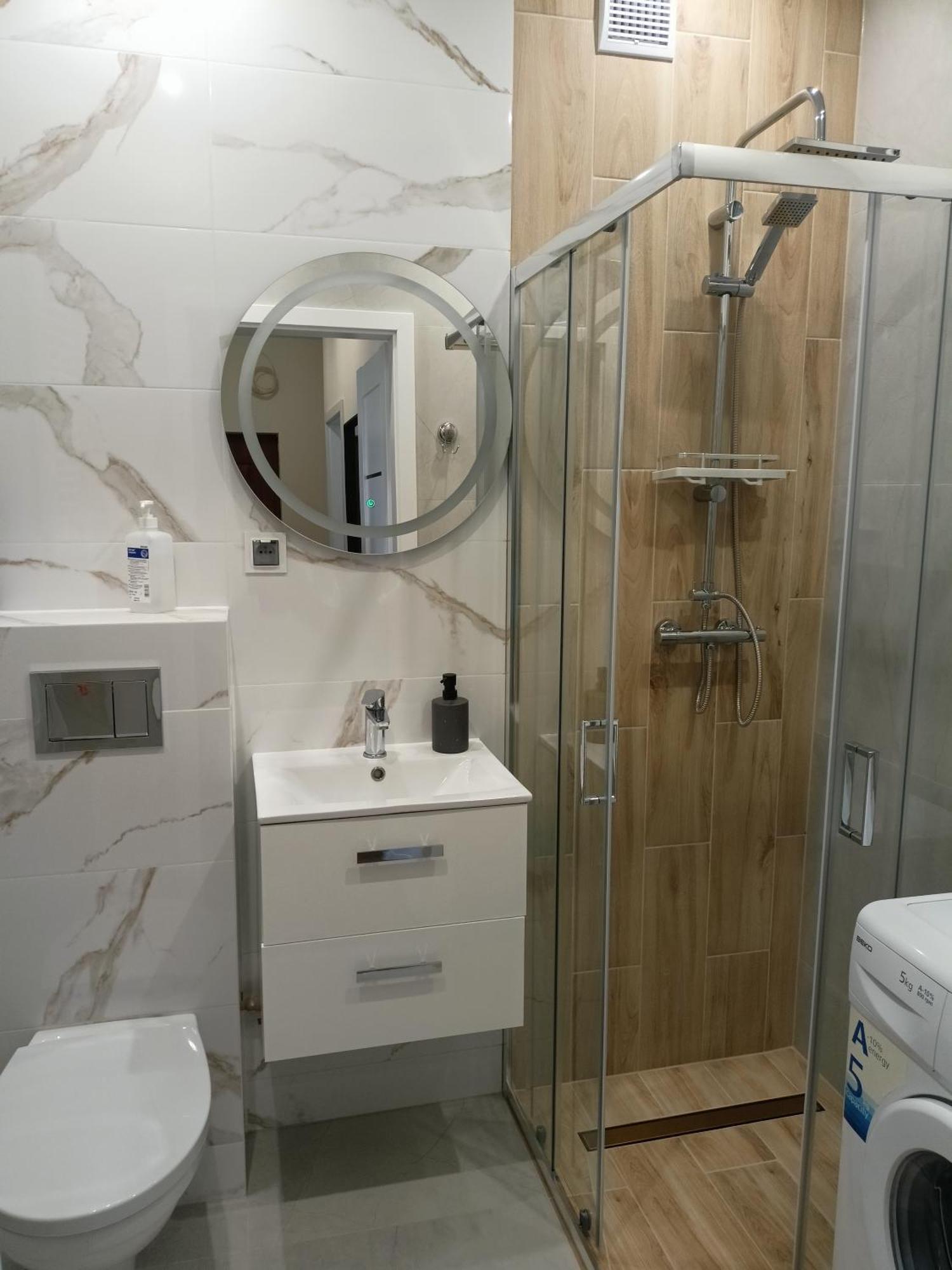 Apartament Slowackiego 41 เยเลเนียกูรา ภายนอก รูปภาพ
